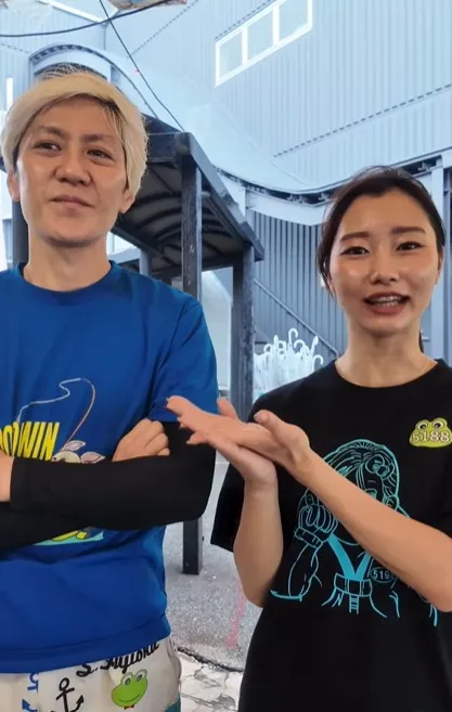 師弟でインタビューを受けている藤岡俊介と武井莉里佳