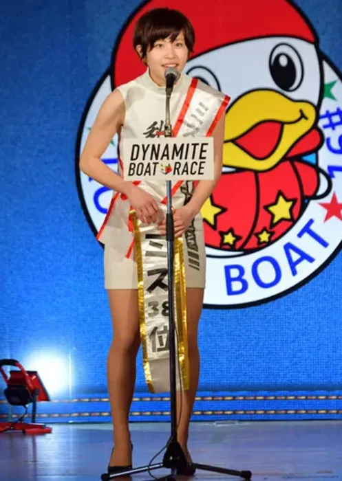 人気投票の38位はボディコンを着用するお約束がある