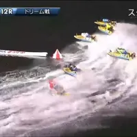 しかし第1ターンの小回り旋回で巻き返し1着!