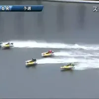 直線でも伸び一気に先頭争い、そのまま競り勝った!