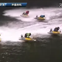 2マーク最内をターンする石野貴之