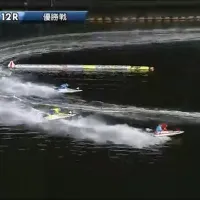 3着争いは4号艇と5号艇の混戦に