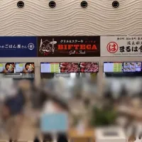 常滑競艇場のフードコート