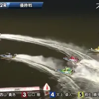 1マークを先制する峰竜太