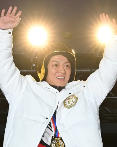 グランプリを制し、最優秀選手に選ばれた「桐生順平」