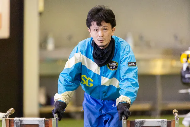 米丸乃絵の師匠の永田啓二