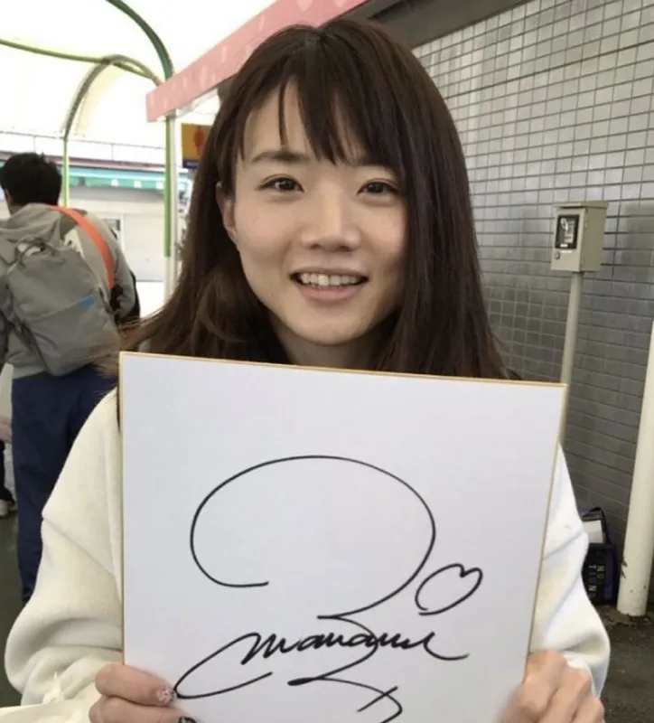 若い頃からかわいいと注目されていた深川麻奈美